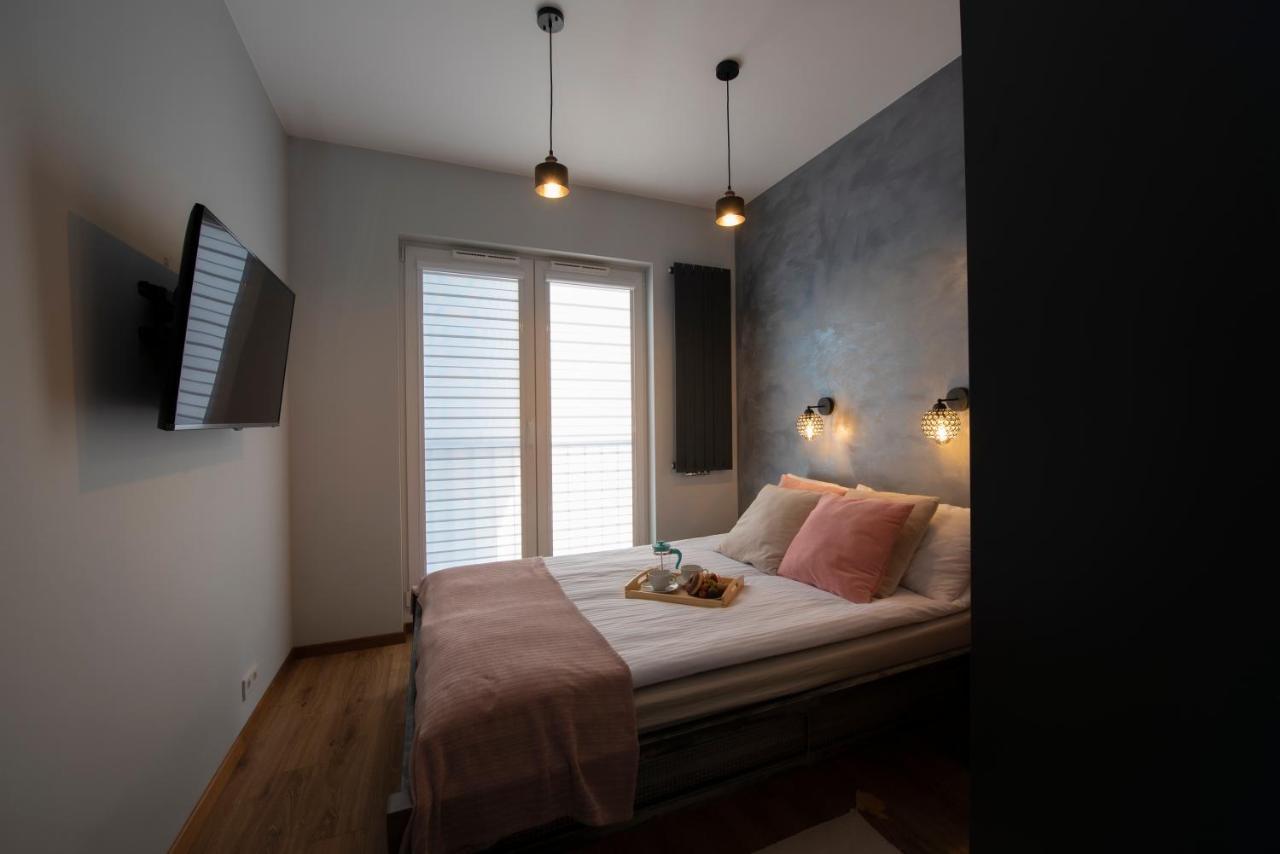 Apartament Rakowicka Apartment คราคูฟ ภายนอก รูปภาพ